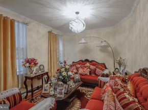 912 Ridge Avenue, Darby PA 19023