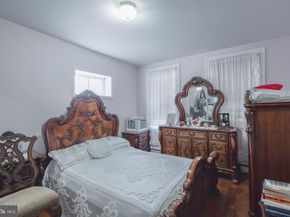 912 Ridge Avenue, Darby PA 19023