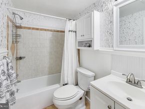 5250 Valley Forge Drive 107, Alexandria VA 22304