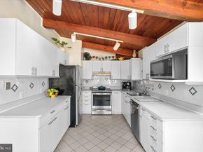 3408 Hartwell Court, Falls Church VA 22042