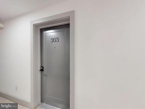 927 Kennedy Street NW 303, Washington DC 20011