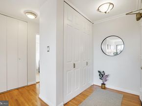 1300 S Arlington Ridge Road 718, Arlington VA 22202