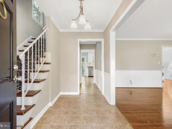 6871 Churchill Road, Mclean VA 22101