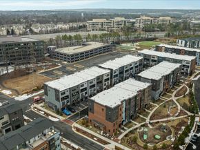 12910 Sunrise Ridge Aly 60, Herndon VA 20171