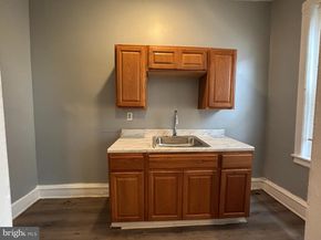 3328 N 17TH Street, Philadelphia PA 19140