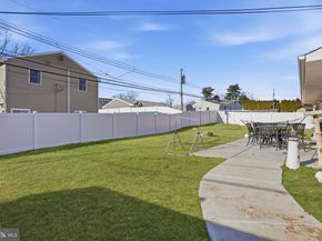 5 Thimbleberry Lane, Levittown PA 19054