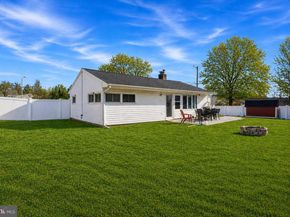 5 Thimbleberry Lane, Levittown PA 19054