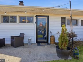 5 Thimbleberry Lane, Levittown PA 19054