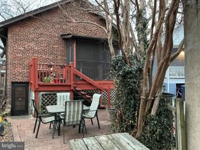 520 E Mount Ida Avenue, Alexandria VA 22301