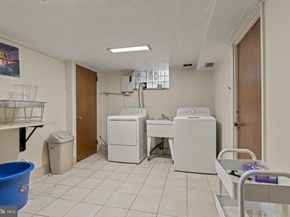 6014 Oakland Street, Philadelphia PA 19149