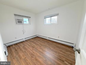 56 Indian Red Road, Levittown PA 19057