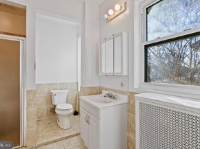 1811 Lawrence Street NE, Washington DC 20018