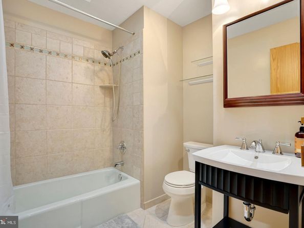 10227 Lawyers Road, Vienna VA 22181