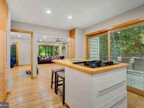 10227 Lawyers Road, Vienna VA 22181