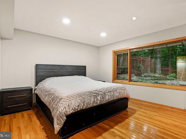 10227 Lawyers Road, Vienna VA 22181