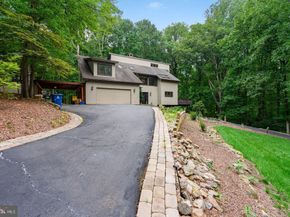 10227 Lawyers Road, Vienna VA 22181