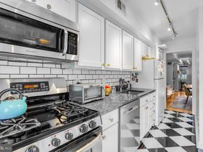 213 9TH Street SE, Washington DC 20003