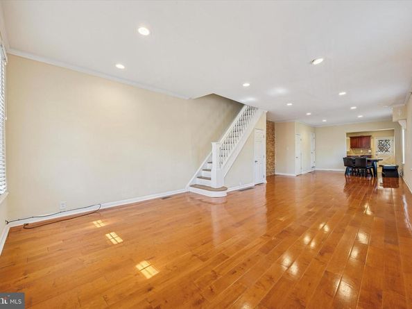 432 Martin Street, Philadelphia PA 19128