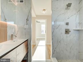 1327 E Susquehanna Avenue, Philadelphia PA 19125