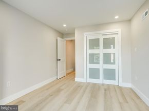 1327 E Susquehanna Avenue, Philadelphia PA 19125
