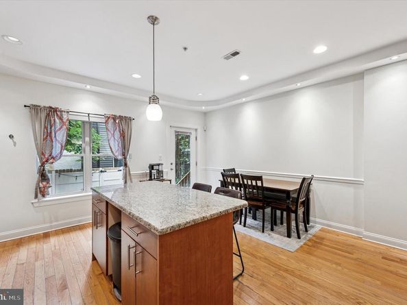 903 S 20TH Street A, Philadelphia PA 19146
