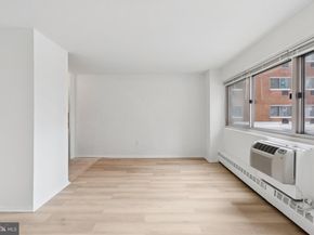 2101 Chestnut Street 324, Philadelphia PA 19103