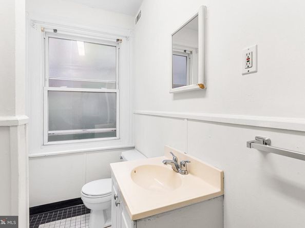 314 W Upsal Street, Philadelphia PA 19119