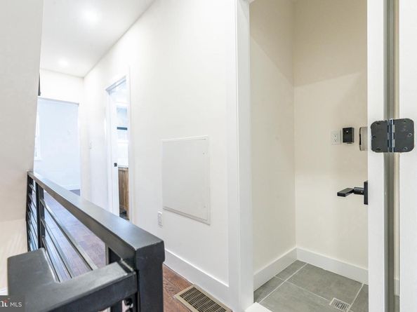 1905 S Alder Street, Philadelphia PA 19148