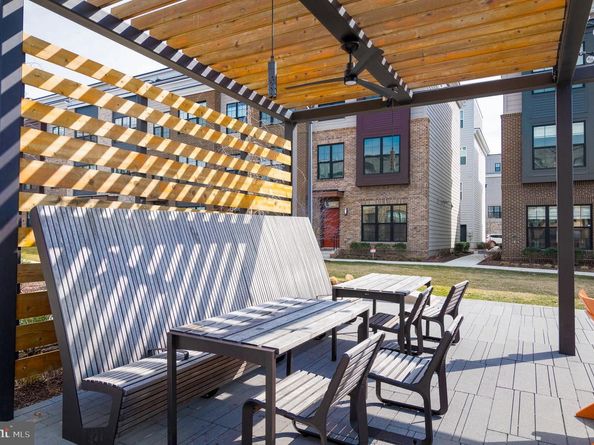 7383 Old Airfield Lane, Falls Church VA 22042