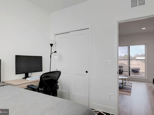 7383 Old Airfield Lane, Falls Church VA 22042