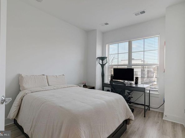 7383 Old Airfield Lane, Falls Church VA 22042