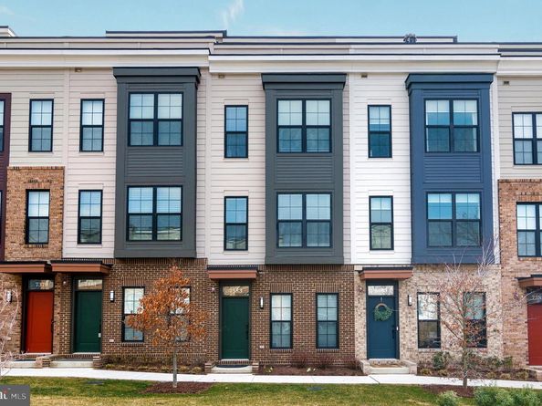 7383 Old Airfield Lane, Falls Church VA 22042