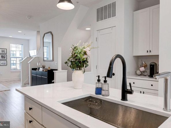 7383 Old Airfield Lane, Falls Church VA 22042