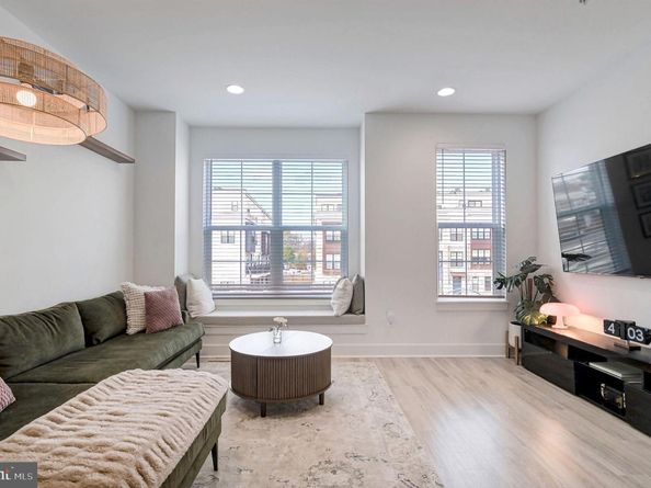 7383 Old Airfield Lane, Falls Church VA 22042