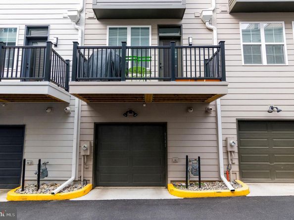 7383 Old Airfield Lane, Falls Church VA 22042