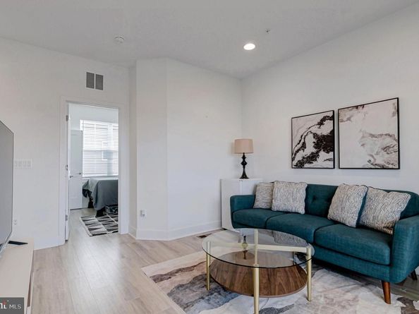 7383 Old Airfield Lane, Falls Church VA 22042