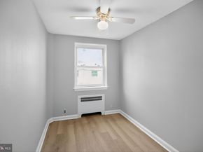 558 Snowden Road, Upper Darby PA 19082