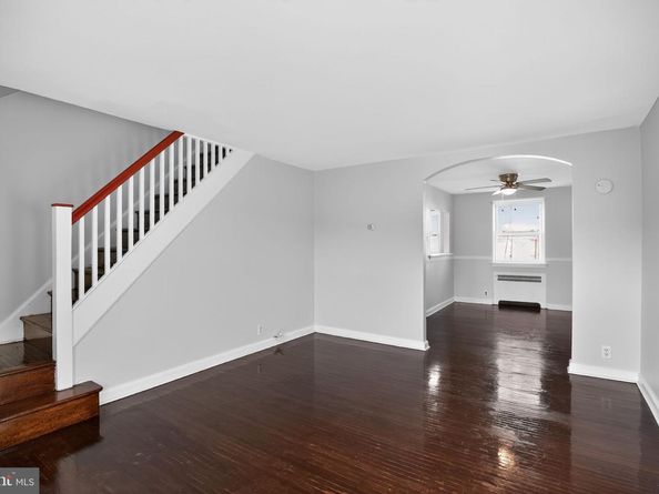 558 Snowden Road, Upper Darby PA 19082