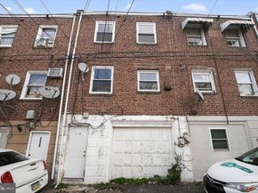 558 Snowden Road, Upper Darby PA 19082