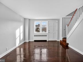 558 Snowden Road, Upper Darby PA 19082