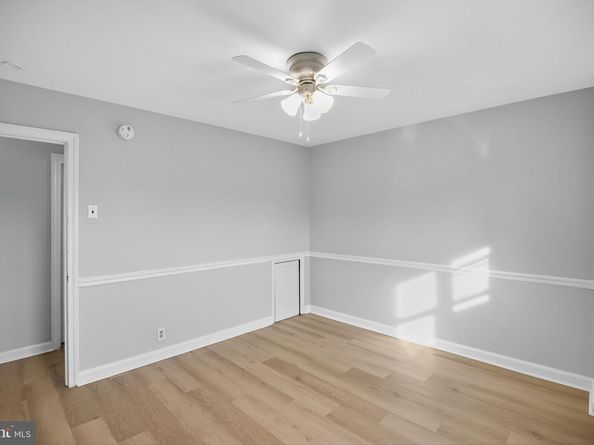 558 Snowden Road, Upper Darby PA 19082