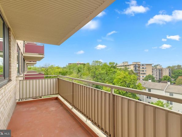 4201 Cherry Hill Road 504, Arlington VA 22207