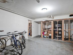 2844 Dover Lane 103, Falls Church VA 22042