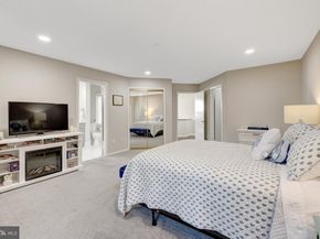 11110 Lakespray Way, Reston VA 20191