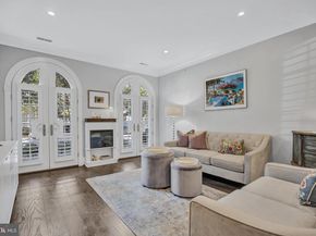 910 Powhatan Street 104N, Alexandria VA 22314
