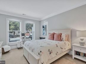 910 Powhatan Street 104N, Alexandria VA 22314