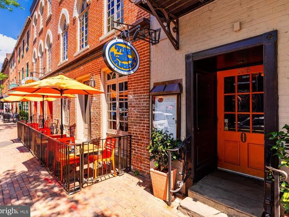 910 Powhatan Street 104N, Alexandria VA 22314