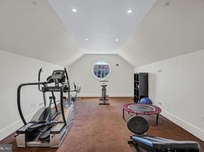 910 Powhatan Street 104N, Alexandria VA 22314