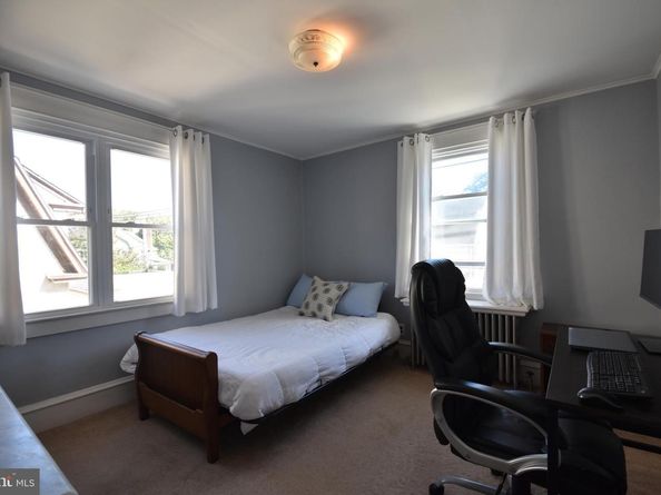 108 Gladstone Road, Lansdowne PA 19050