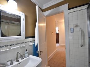 108 Gladstone Road, Lansdowne PA 19050